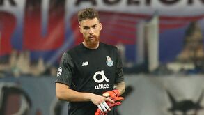 Espanhóis colocam José Sá na lista de ‘maldição’ de Casillas