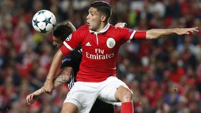 Jiménez: «Equipa vai ajudar Svilar»