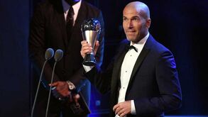 Zidane eleito o melhor treinador do Mundo