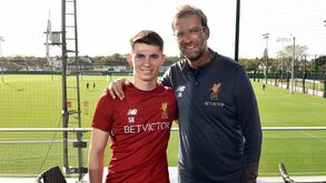'Príncipe de Gales' assina contrato de cinco anos com o Liverpool