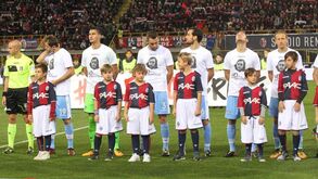 Polícia identificou 20 adeptos da Lazio que usaram imagem de Anne Frank