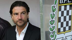 Jorge Simão ajoelhou sempre o dragão