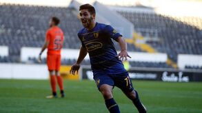 Rui Costa recupera veia goleadora