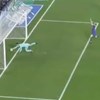 Como é que o árbitro anulou este golo a Messi?