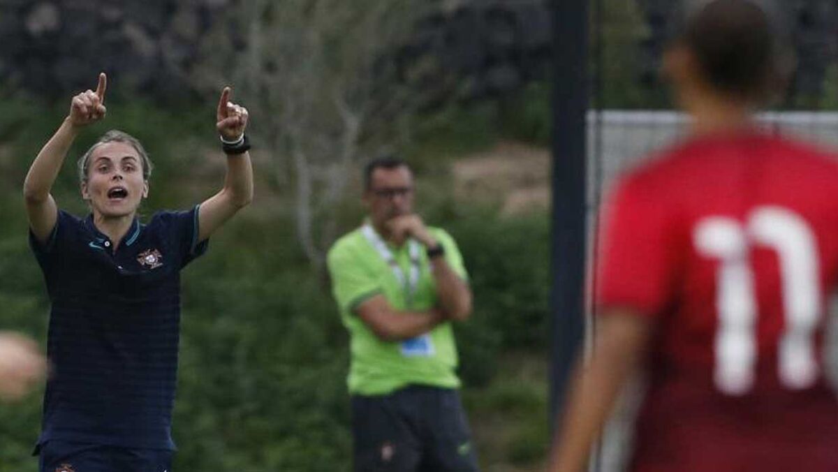 Portugal com Holanda, Bélgica e Roménia na corrida ao Europeu feminino de sub17 Seleção