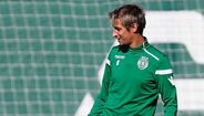 Coentrão<br /><br />Ainda foi convocado mas ficou fora da receção ao Sp. Braga. A opção pretendeu acautelar uma eventual recaída de problemas musculares. O defesa, de 29 anos, já tinha falhado o encontro com a Juventus. Regressará após a paragem.