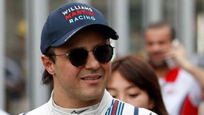 Felipe Massa abandona no final da época
