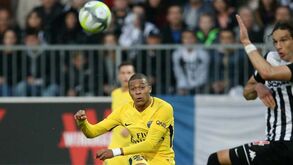 Quando o Barcelona teve um avião preparado para trazer Mbappé...