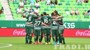 Hungria: Ferencvaros obrigado a fechar quatro setores do estádio