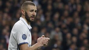 Benzema revela como relação com Mourinho esfriou por causa de cães e gatos