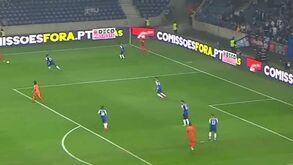 Wellington surgiu na cara de Casillas e meteu a bola entre as pernas do guardião