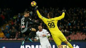 Milan incapaz de travar o Nápoles no San Paolo