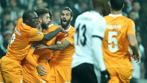 A crónica do Besiktas-FC Porto, 1-1: Sem medo do inferno