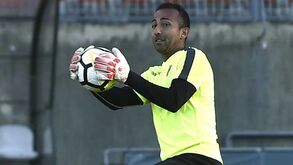 Coesão defensiva é trunfo do líder