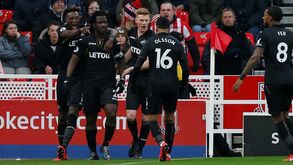 Confrontos no balneário do Swansea após derrota frente ao Stoke