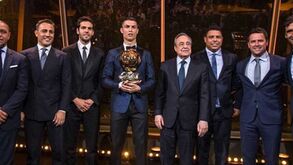 Florentino Pérez 'alicia' Neymar com Bola de Ouro: «Em Madrid era mais fácil ganhar»