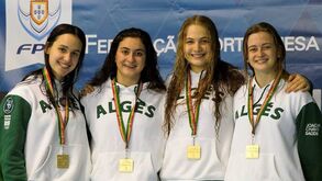 Algés pulveriza recorde nacional dos 4x200 metros livres