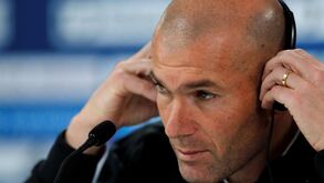 Zidane: «É um pouco forte dizer que Renato Gaúcho foi melhor do que Cristiano»