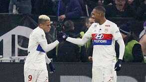 Fekir fez a festa graças a erro (enorme) de Mandanda