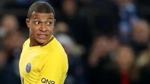 Mbappé: «Pressão? Os outros ficam dois jogos sem marcar, eu aceito o desafio»
