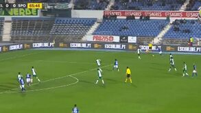 Acuña sacudiu o Restelo com este golaço