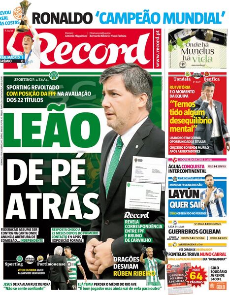 Descarregar capa em PDF de alta resolução