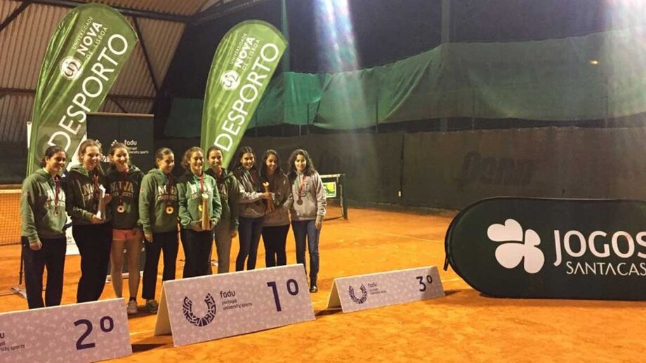 Equipas da Nova e Porto conquistam título de ténis