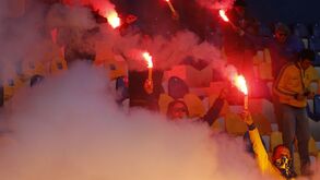 Festa na bancada serve para apadrinhar Renan 