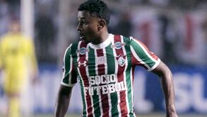 Leão paga 7 milhões por Wendel