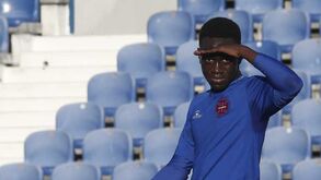 Belenenses garante que dinheiro depositado pelo Benfica é do negócio Dálcio