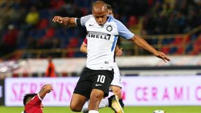 Bergomi volta à carga e diz que João Mário não joga com amor à camisola