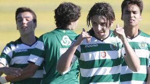 Sporting goleia no Estoril