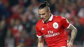 Keaton sai para dar lugar a Fejsa em Braga
