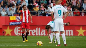 Stuani dorme no hospital