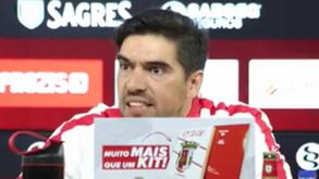 Abel Ferreira dá murro na mesa e revela o que fez após conferência de Conceição