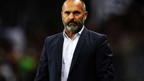 Toulouse despede treinador Pascal Dupraz