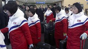PyeongChang2018: Primeiro grupo de atletas norte-coreanas chegou à Coreia do Sul