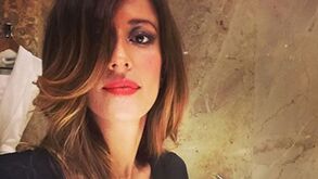 Ana Moura nua, uma banheira cheia de espuma e a inveja a crescer