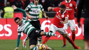 Selecionador argentino esteve com Salvio e Acuña