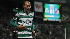 Bas Dost é baixa confirmada para o Estoril