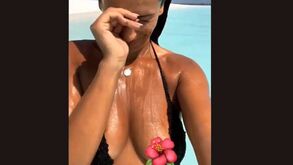 Rita Pereira foi a banhos e mostrou mais do que queria