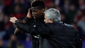 José Mourinho terminou flash interview abraçado ao jornalista