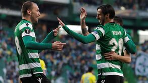Bas Dost terminou jogo em dificuldades