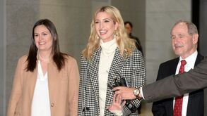 Delegação norte-coreana de alto nível assiste ao encerramento dos Jogos Olímpicos