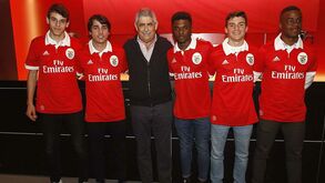 Águias oferecem contrato profissional a cinco jogadores 