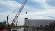Construção do muro que divide México e EUA