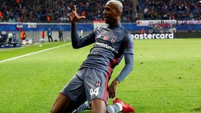 Talisca conta tudo: «Renovei com o Benfica meio ameaçado»