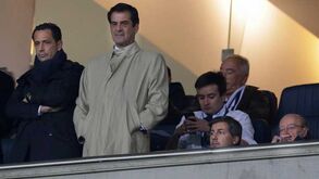 Bruno de Carvalho e Pinto da Costa à conversa na tribuna