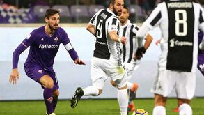Fiorentina terá renovado contrato de Astori: mulher e filha de 2 anos recebem salário