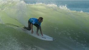Frederico Morais avança para a 3.ª ronda no Quiksilver Pro Gold Coast